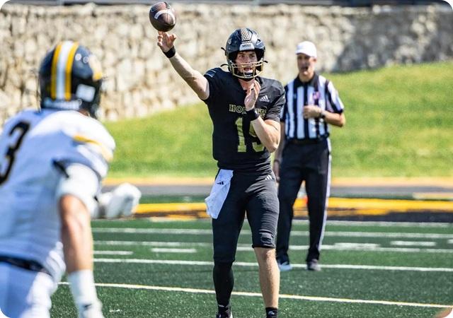 Emporia State Wins Top 25 Battle with Michigan Tech 34-20