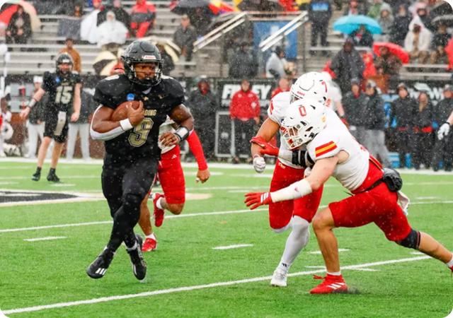 Harding rushes past Pittsburg State 37-21 in DII playoffs