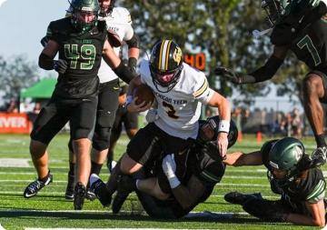 Huskies Hold On for Road Win at Bemidji State