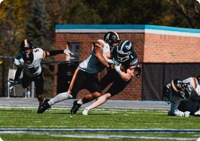 Late Drive Lifts No. 16 Findlay over Hillsdale