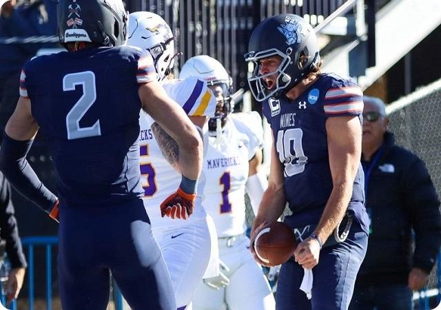 Mines Wins Thriller vs. Minnesota State