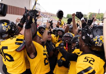 Missouri Western Upsets No. 10 Emporia State