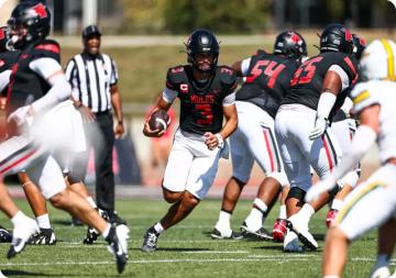Mules inch past Central Oklahoma, 35-34