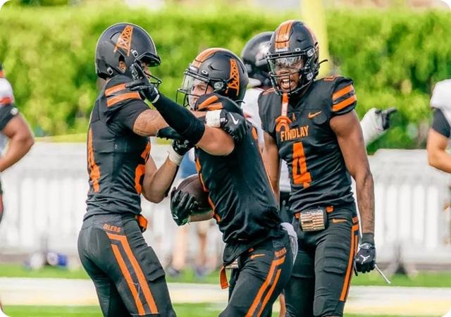 No. 23 Findlay Hands Walsh First Loss, 31-10