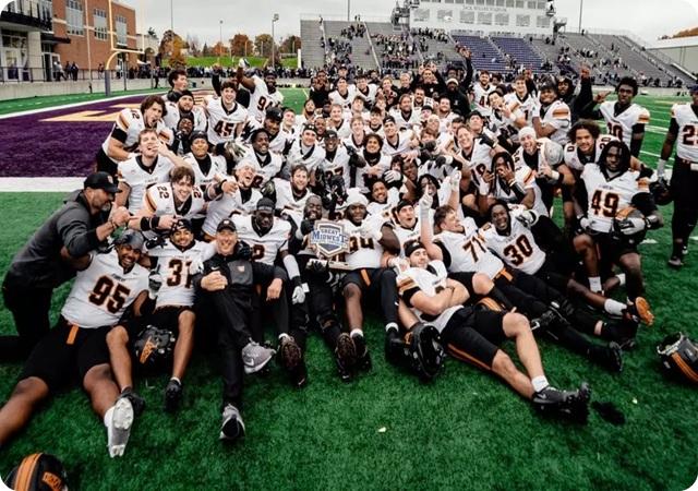 Oilers Secure Share of G-MAC Title and Playoff Bid