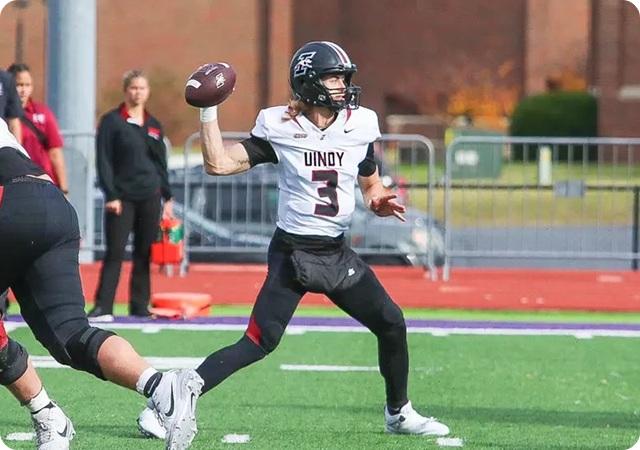 Sukup’s Record-Breaking Day Leads Hounds to Share of GLVC Title